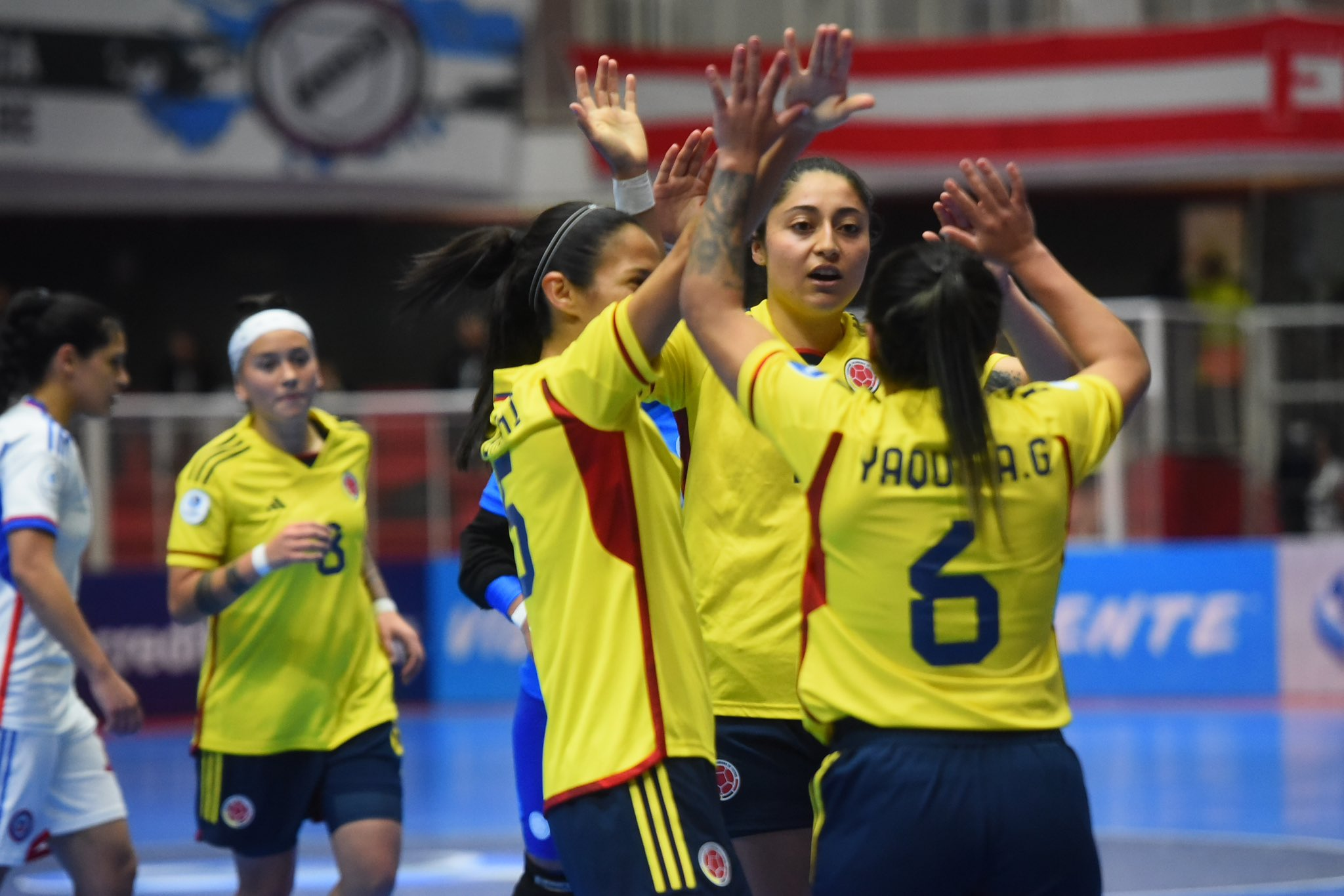 La Selección Femenina de Colombia avanza en la Copa América de Futsal