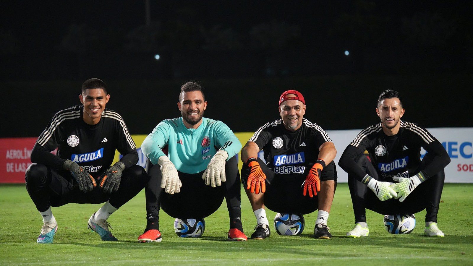 ¿Álvaro Montero o Camilo Vargas, quién es el titular de Colombia?