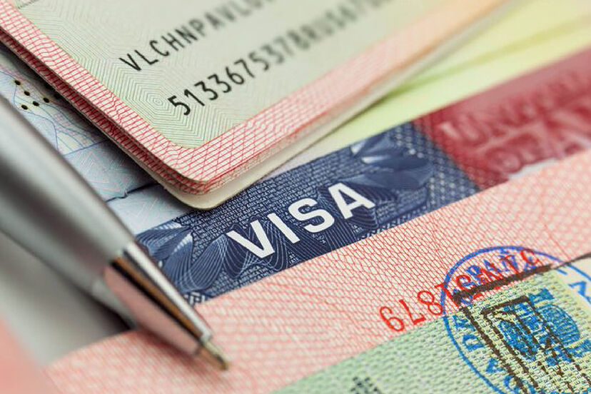 ¿Quiere obtener la visa? Inteligencia artificial le dice qué probabilidad hay de que lo acepten