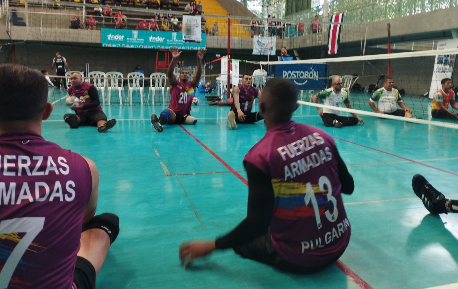 Medellín es sede de la Copa Internacional de voleibol sentado