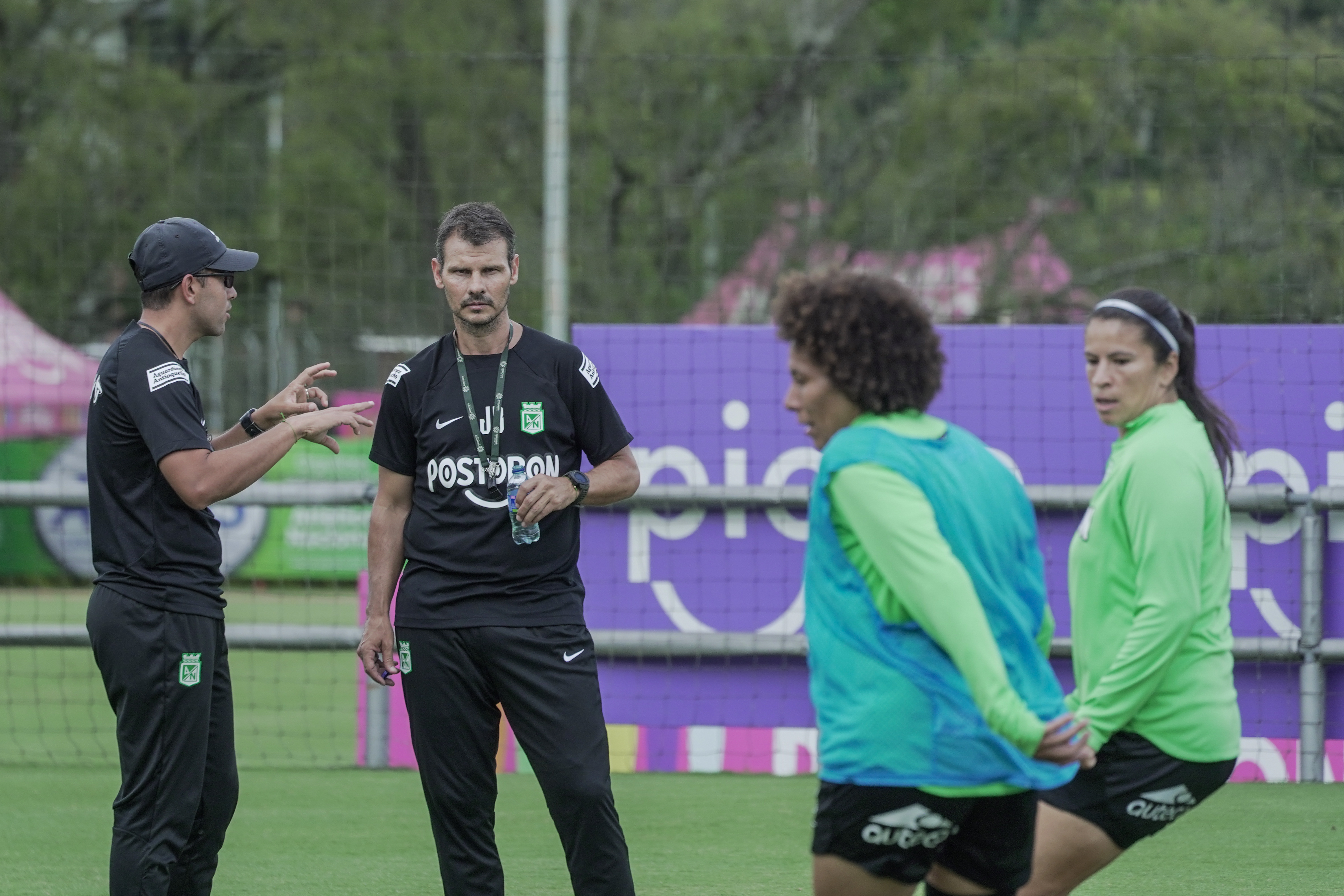 Atlético Nacional viajó a Cali para iniciar la Copa Libertadores Femenina