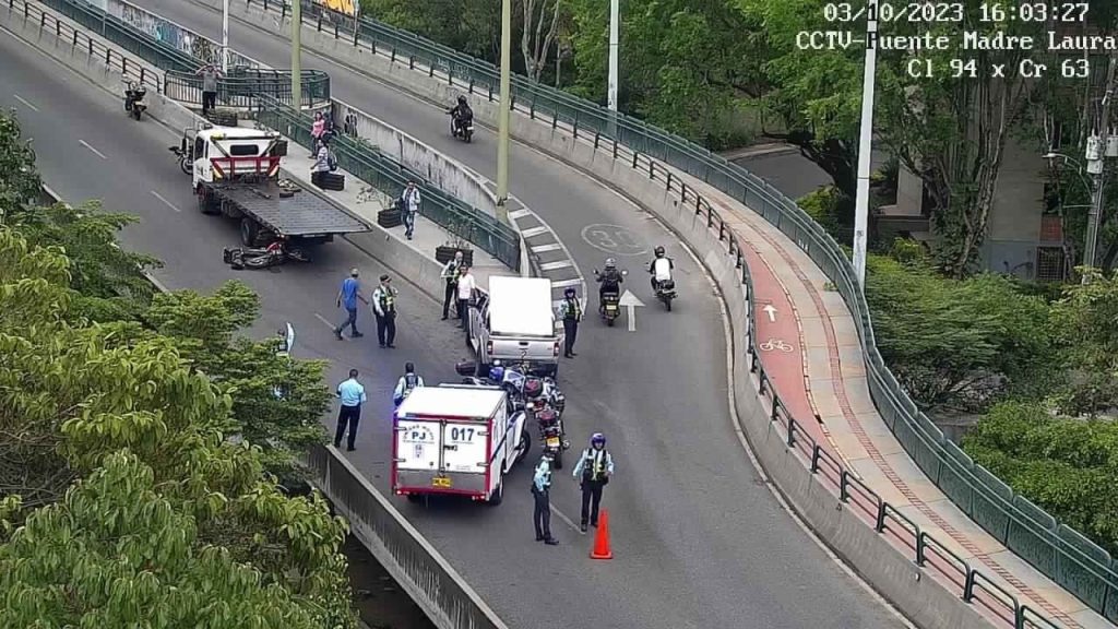 ¡Atención! Un motociclista perdió la vida en accidente de tránsito en el puente de la Madre Laura