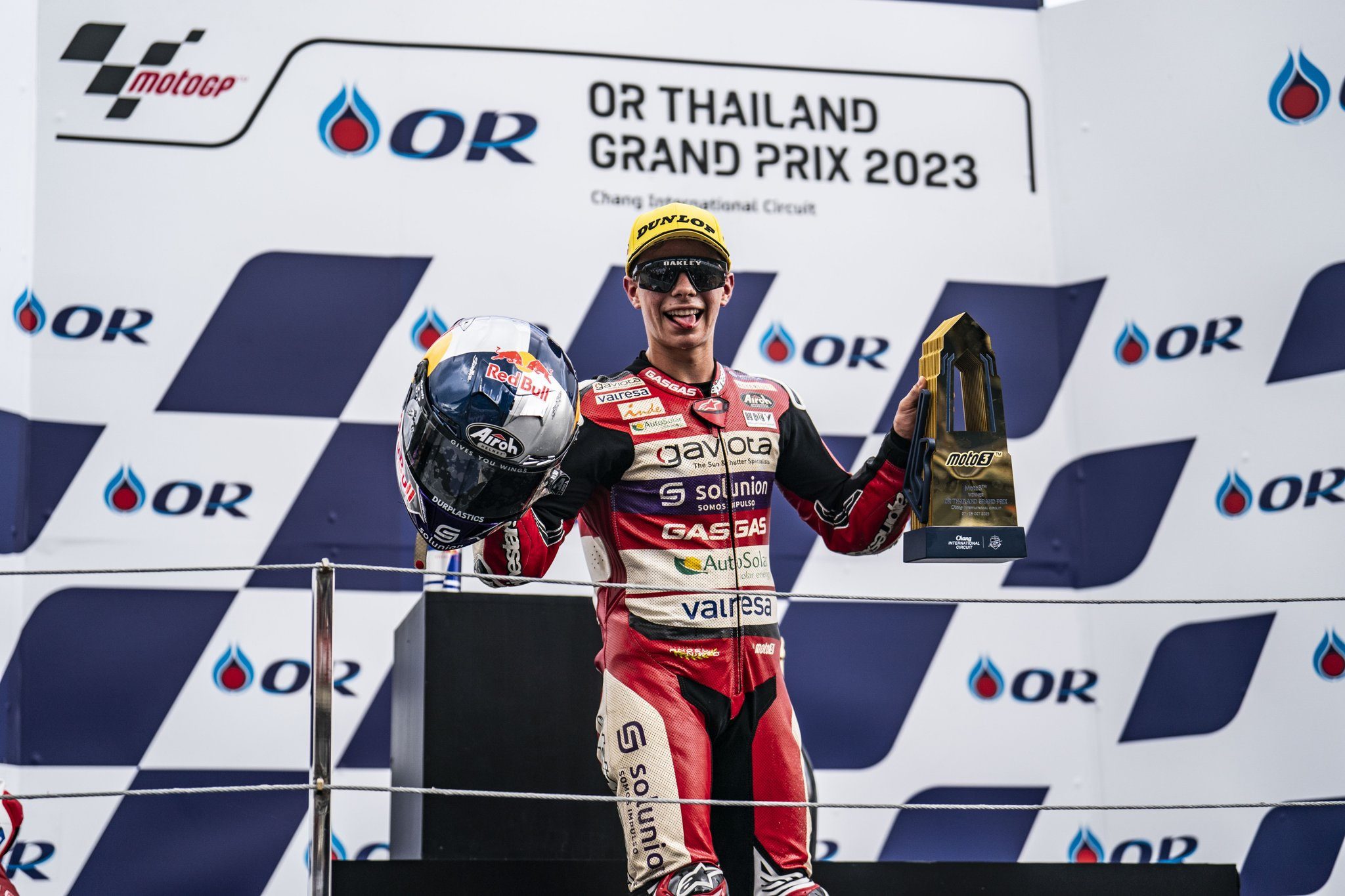 David Alonso lo volvió hacer, ganó en el MotoGP3 de Tailandia