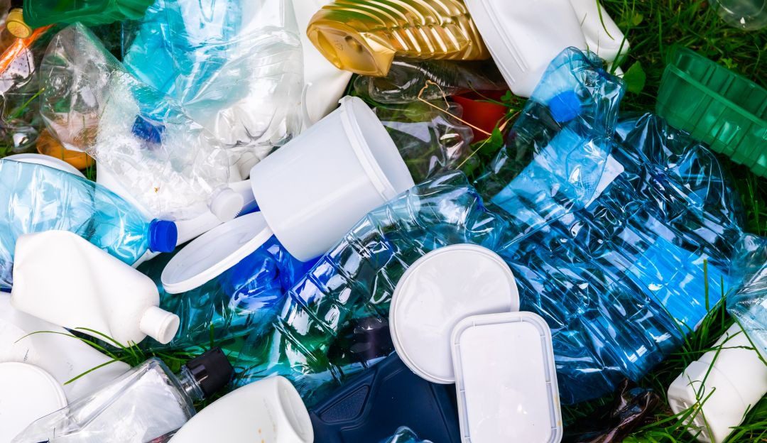 A partir del 7 de julio entrará en vigencia la ley que prohibe plásticos de un solo uso