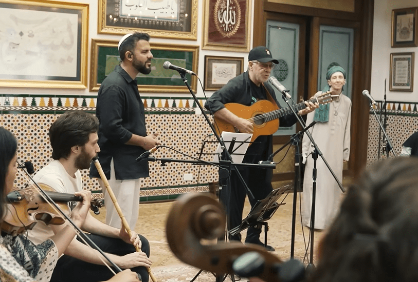 'Solo le pido a Dios', lanzan nueva versión de la canción para pedir la paz entre Israel y Palestina
