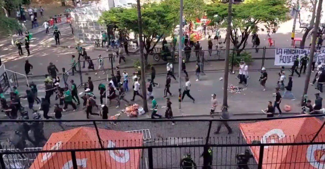 Nacional vs. Bucaramanga: Protestas y poco fútbol en el Atanasio Girardot