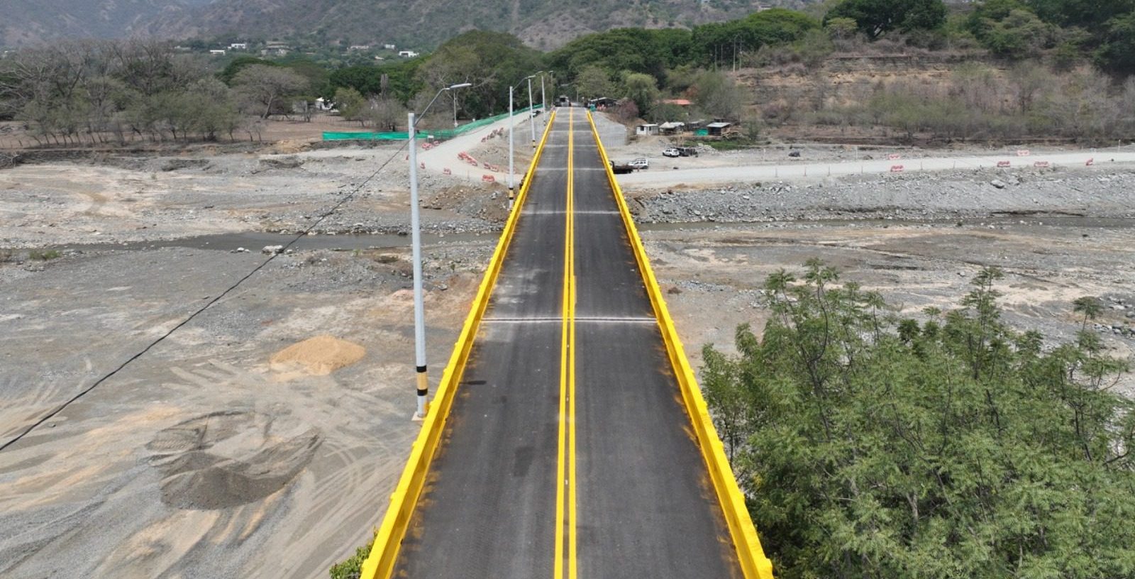 Culminan obras de reparación en el puente Tonusco para viajar a Santa Fe de Antioquia
