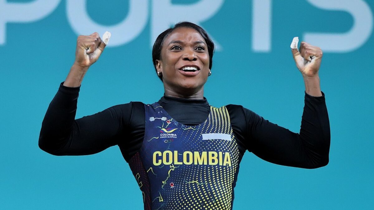 La pesista colombiana Yenni Álvarez se clasificó para los Juegos Olímpicos de París