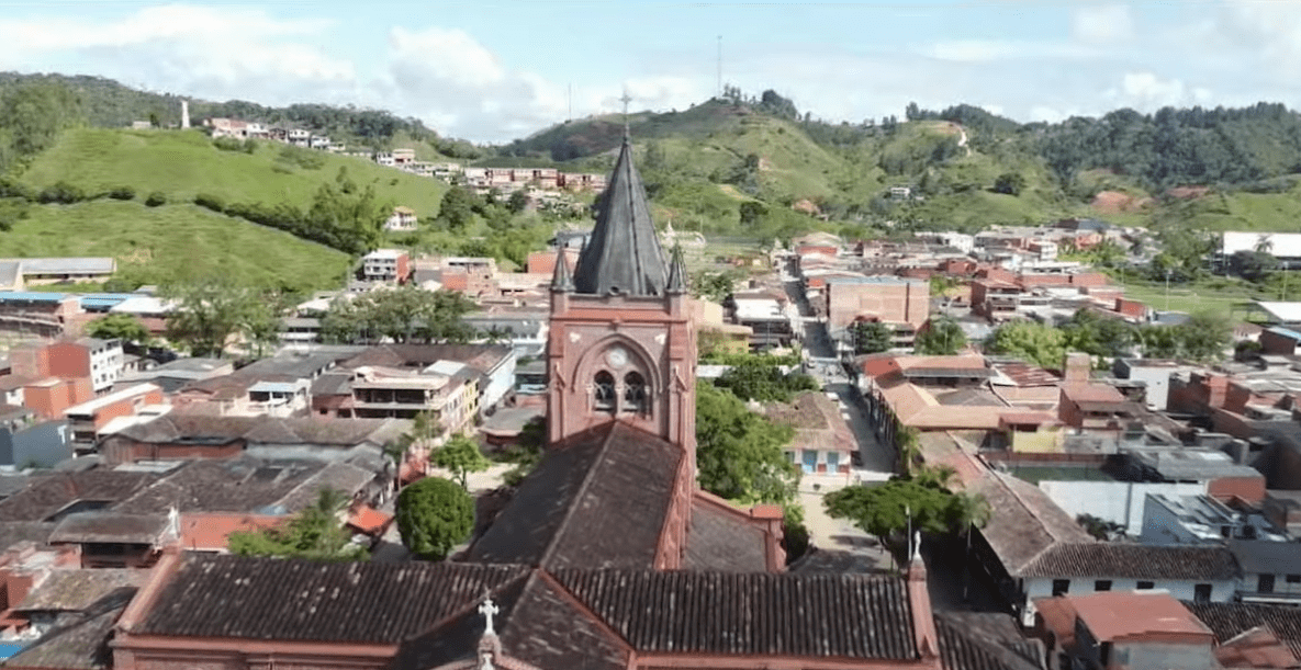 Indignación en San Roque por caso de docente de 60 años que fue víctima de abuso