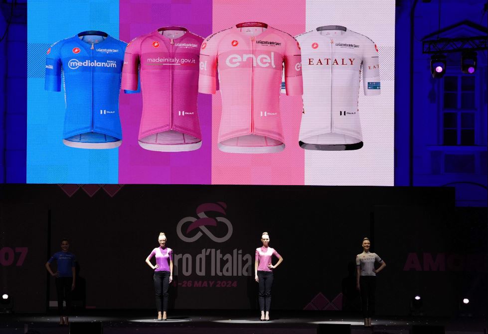 Así fue la presentación oficial del Giro de Italia 2024 donde correrán 6 colombianos