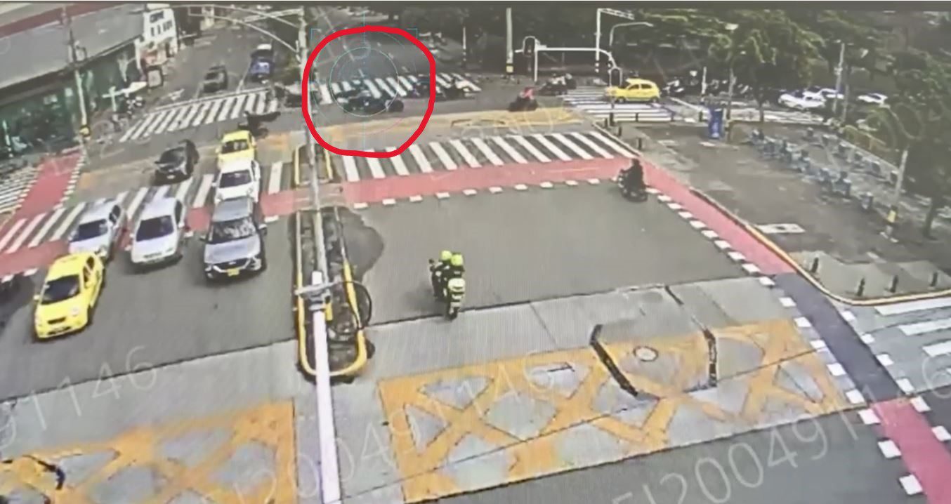 [Video] Así capturaron a 2 hombres que habían cometido robos en motocicleta