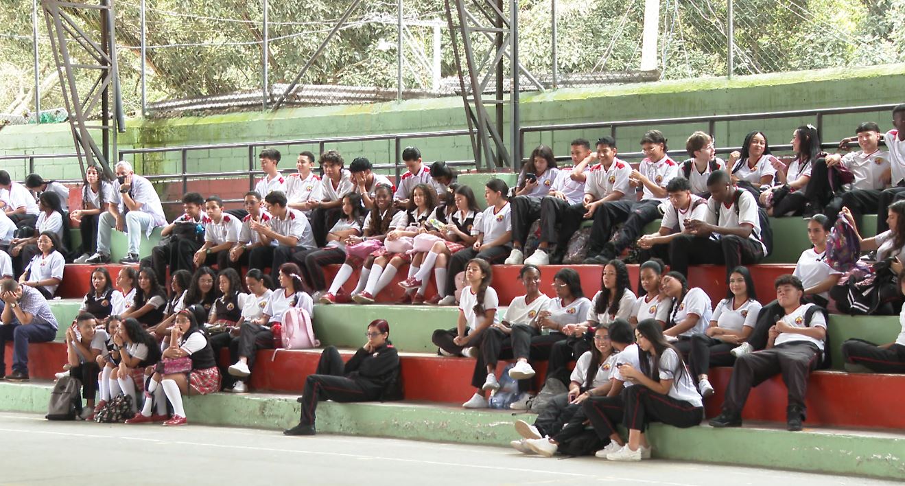 Colegio de Medellín realizó actividades en la semana de la Prevención de la Violencia Armada