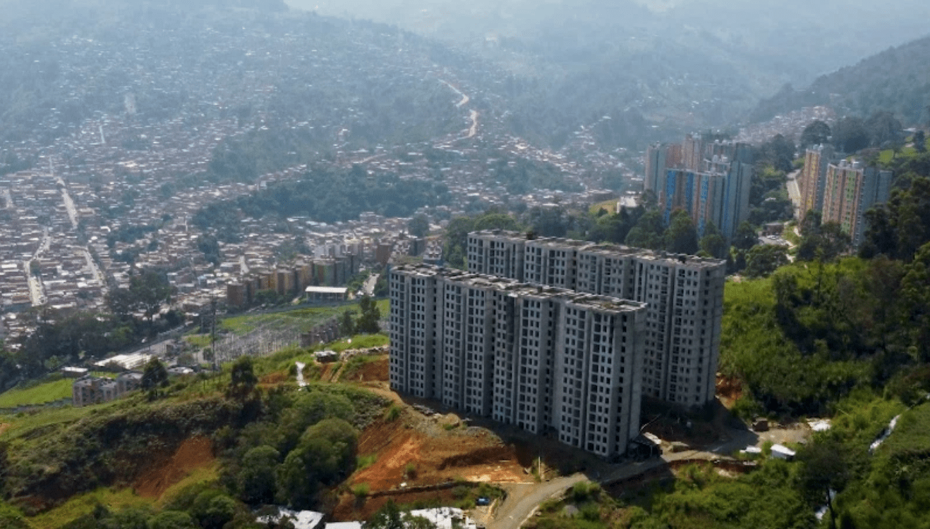 Este año sería la entrega del proyecto Ciudad del Este, en Buenos Aires