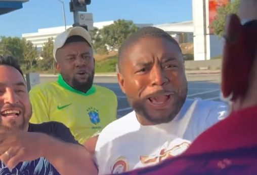 Neymar compró 2 camisetas de Brasil en la calle y sorprendió a sus hinchas