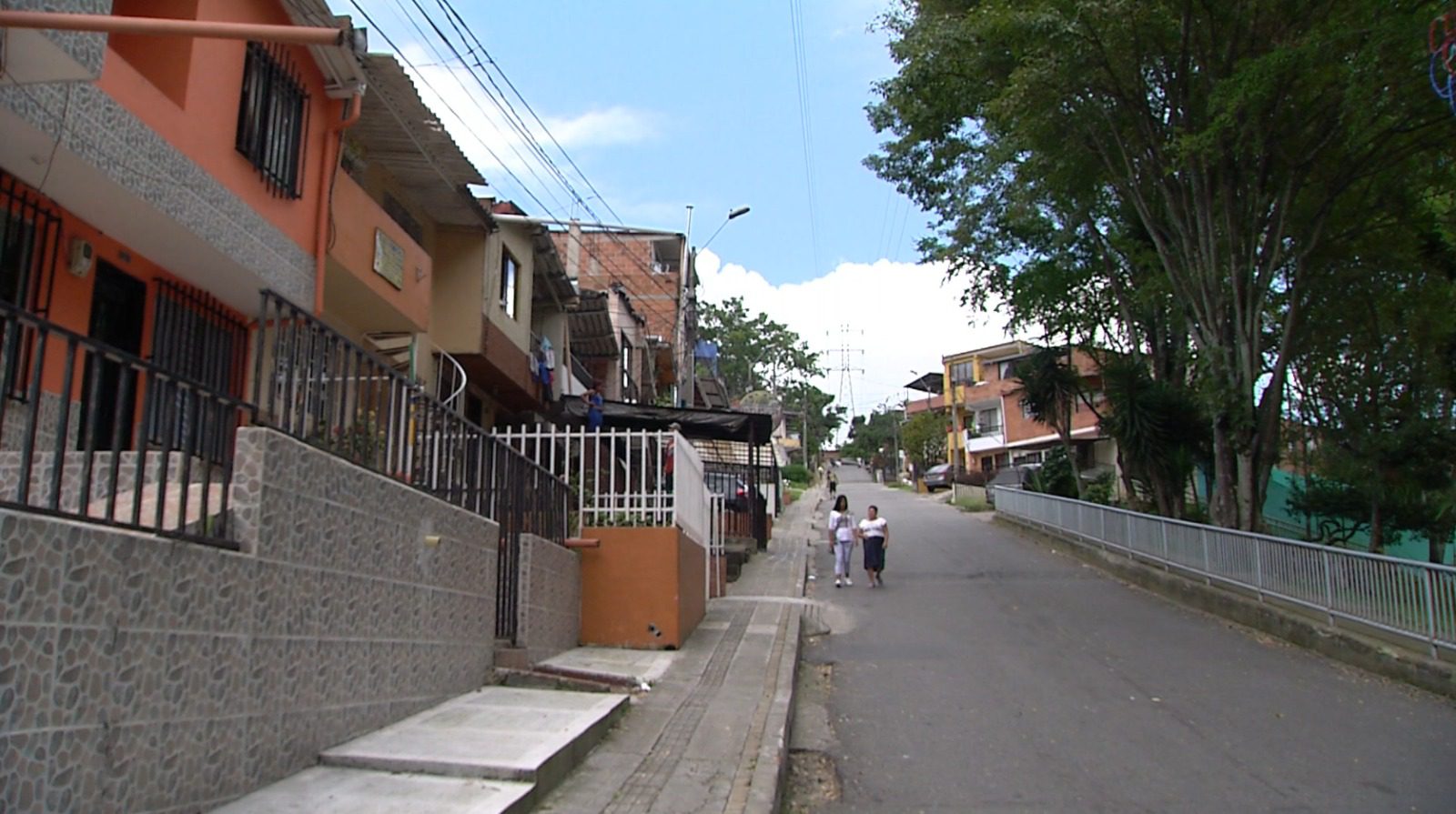 Hombre agredió con un machete a su madre de 70 años en Manrique