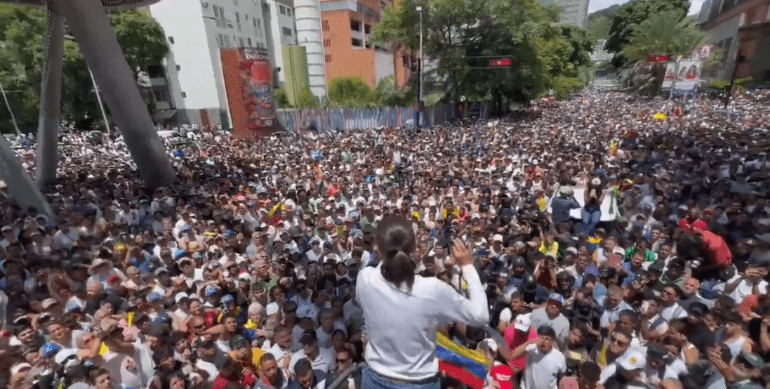 María Corina Machado reapareció en multitudinaria marcha en Venezuela este sábado