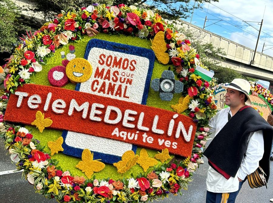 ¡Qué hermosura! Esta es la silleta de Telemedellín para el Desfile de Silleteros