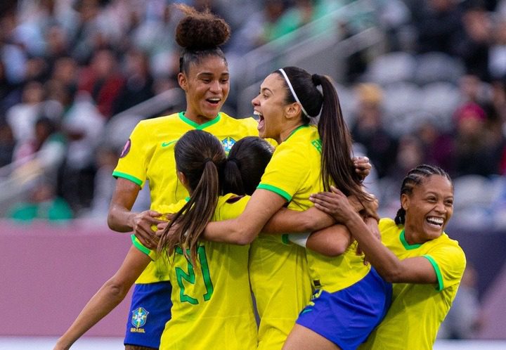 Francia y Brasil ya están en Medellín para jugar el Mundial Femenino Sub 20