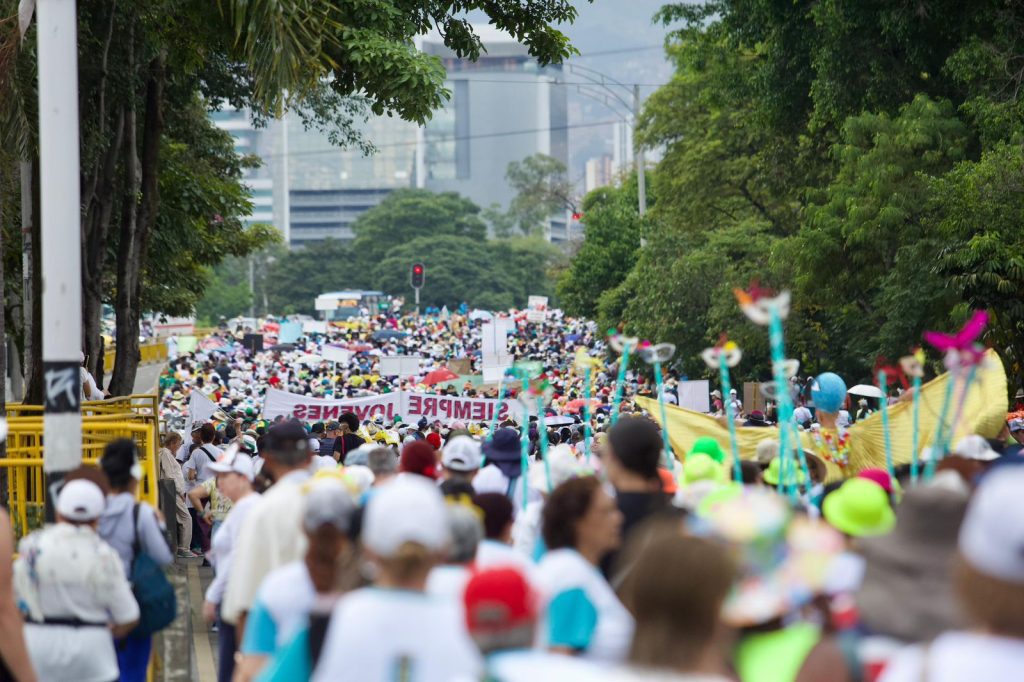 marcha pro adulto mayor