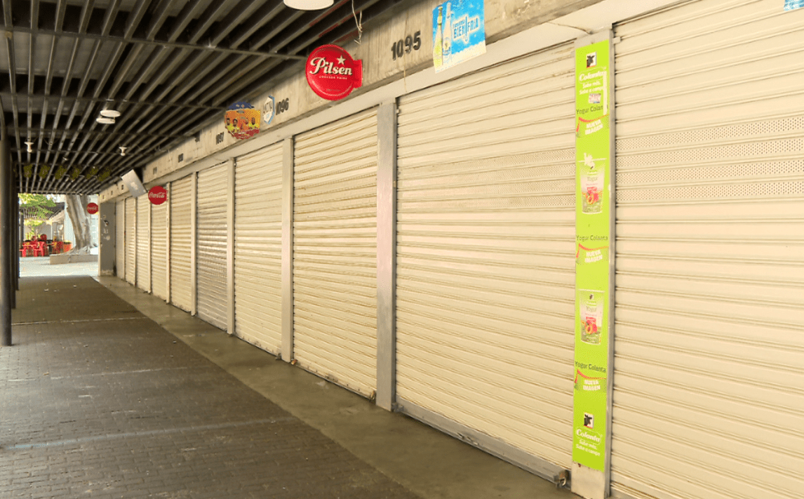 Comerciantes también sufrieron por los disturbios en el estadio y piden mayores controles