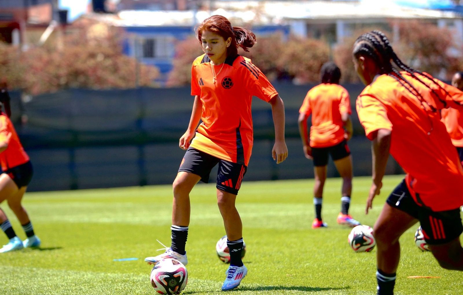 La Selección Colombia femenina sub 20 se entrenó en Envigado previo al duelo ante México