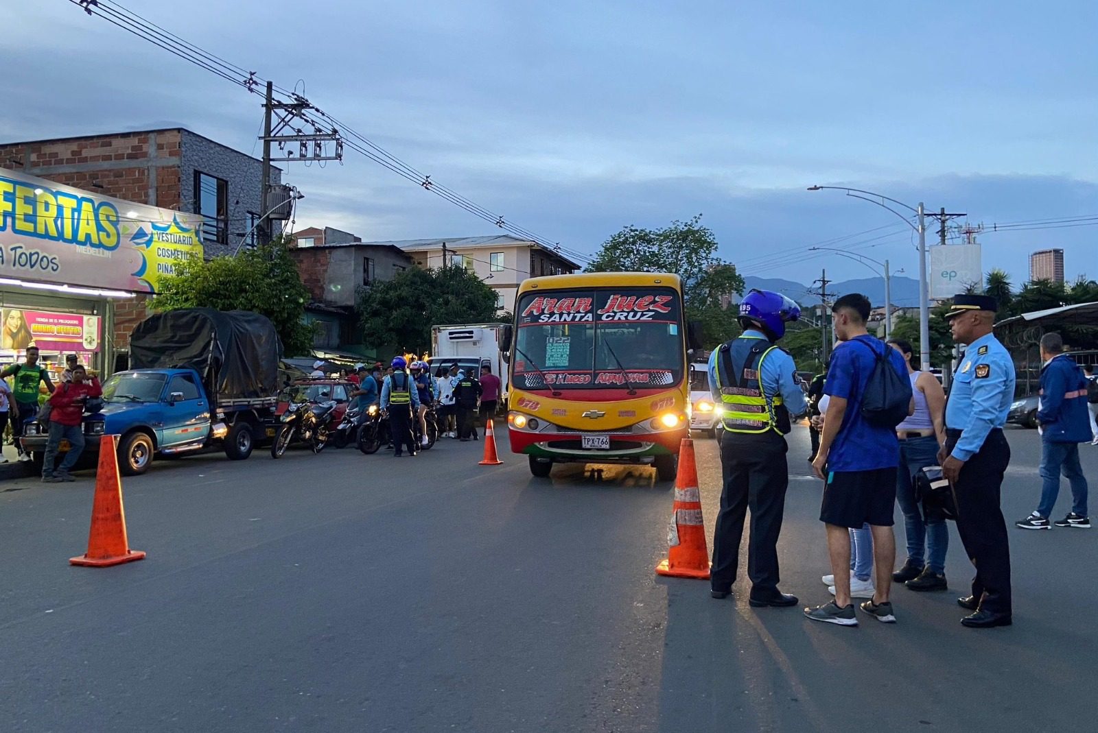 Pico y placa en Medellín y Valle de Aburrá, lunes 7 de octubre