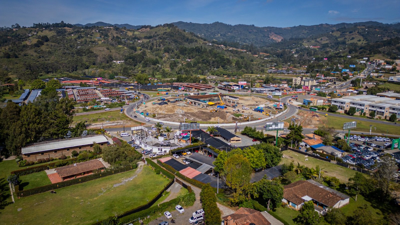 ¿Va al aeropuerto José María Córdova? Habrá desvío temporal por obras del intercambio vial