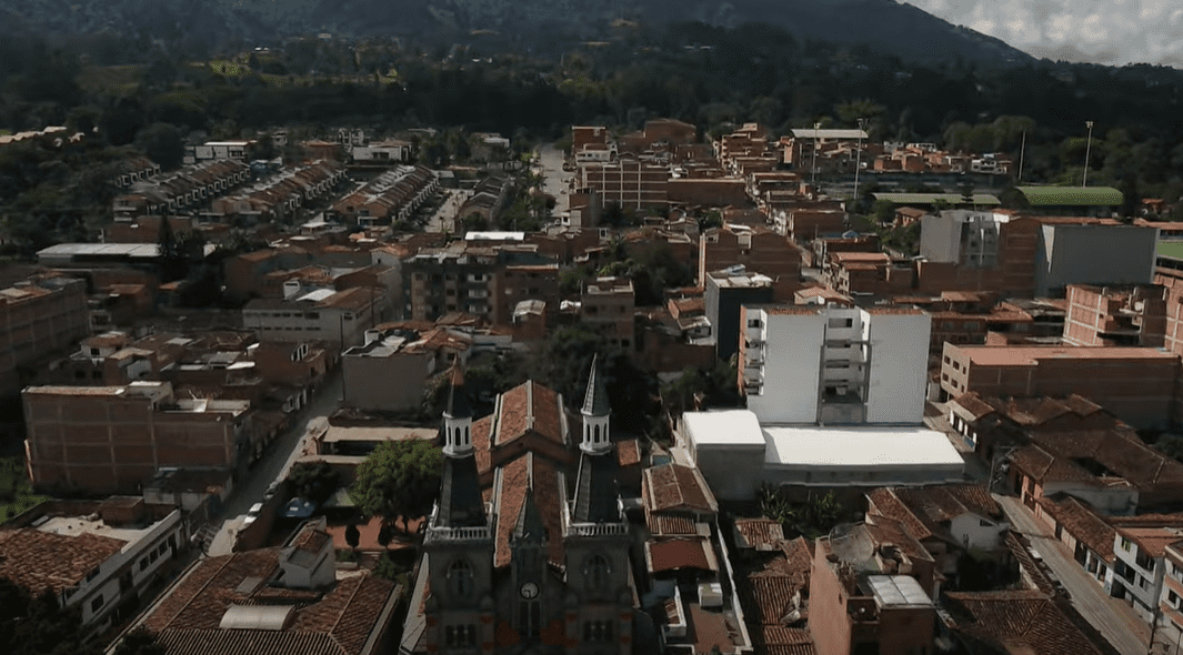 Municipio de La Estrella activa línea de vida para mujeres en casos de violencia