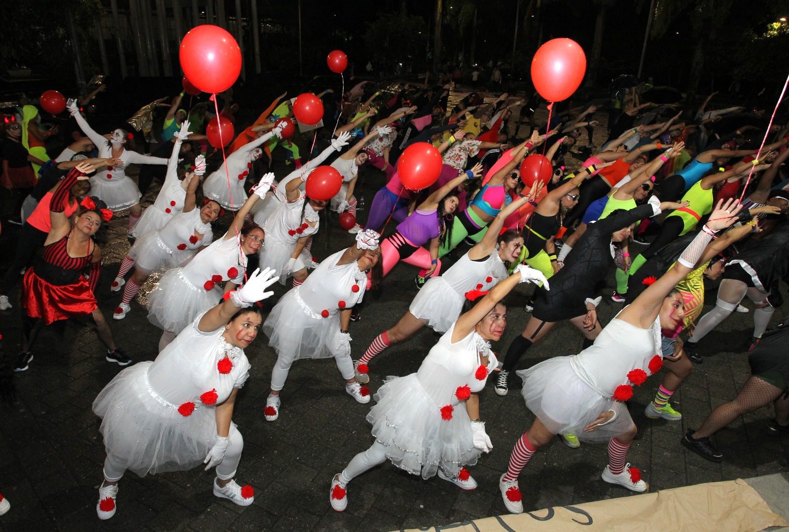 Por eventos de Halloween habrá cierres viales esta semana en Medellín