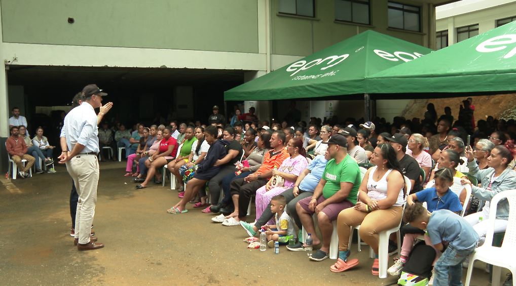 Comenzaron las indemnizaciones para familias afectadas por inundaciones en Santa Cruz