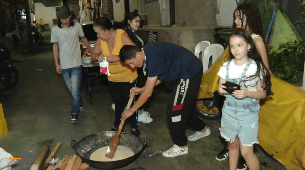 Con diferentes planes, familias se preparan para recibir diciembre