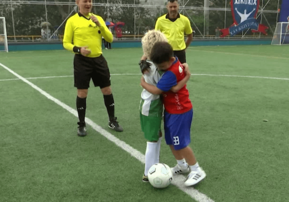 Hinchas rojos y verdes se adelantaron al clásico paisa en San Cristóbal