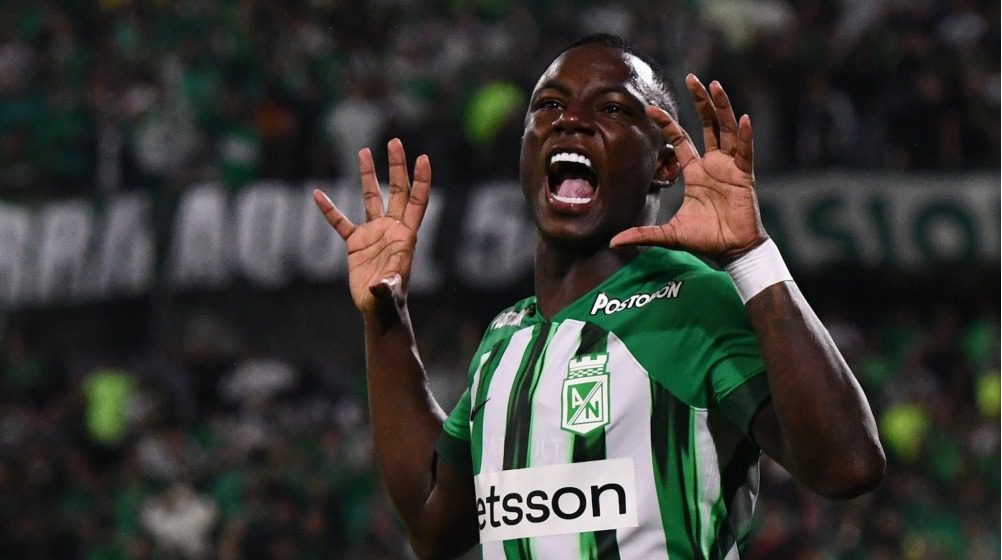 Jugador de Atlético Nacional denunció gestos racistas en partido ante Millonarios