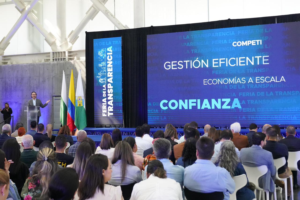 Se realiza la Feria de la Transparencia para conocer conocer los diferentes procesos de contratación