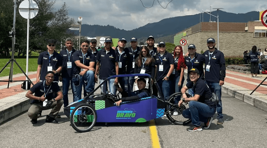 Vehículo creado por estudiantes del Pascual Bravo ganó competencia de tracción eléctrica