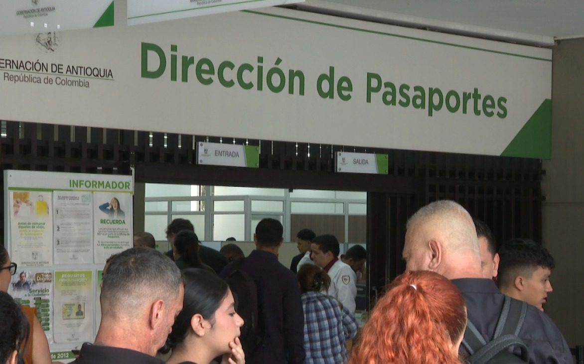 ¿Va a sacar el pasaporte? Abrirán 24 nuevas taquillas para dar más citas diarias