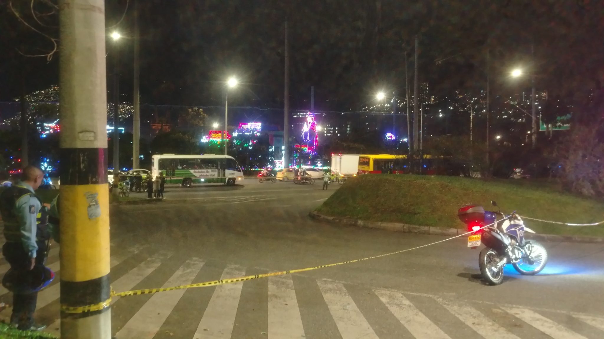 Mujer fue asesinada al interior de un bus: agresor sería su pareja