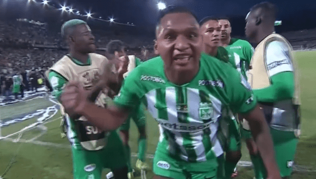 Esto fue lo que le dijo Morelos a González en la celebración del primer gol