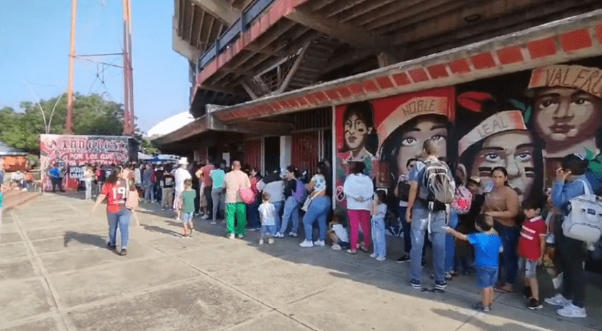 Así es la atención a las personas desplazadas del Catatumbo que llegan a Medellín