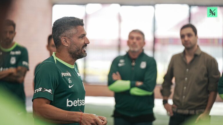 Así fue la llegada de Javier Gandolfi, nuevo técnico de Atlético Nacional