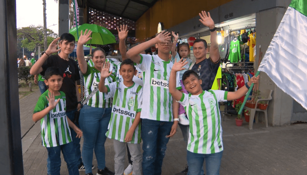 Atlético Nacional goleó a Once Caldas e inició con paso firme su defensa al título