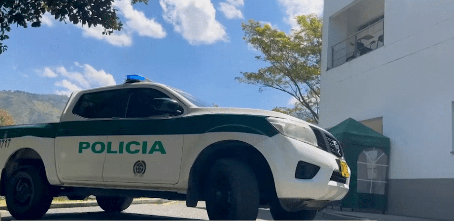 Capturan en flagrancia a 2 hombres que robaron 4 millones de pesos a un ciudadano