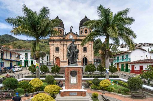 Este es el mejor pueblo de Antioquia para visitar en las vacaciones del 2025