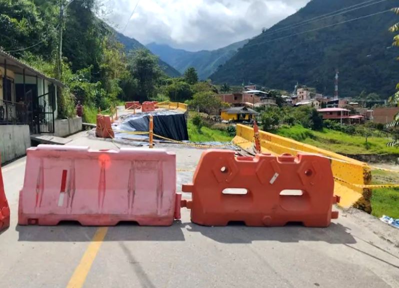 Esto es lo que pierden las empresas de transporte por el cierre de la vía Medellín - Ituango