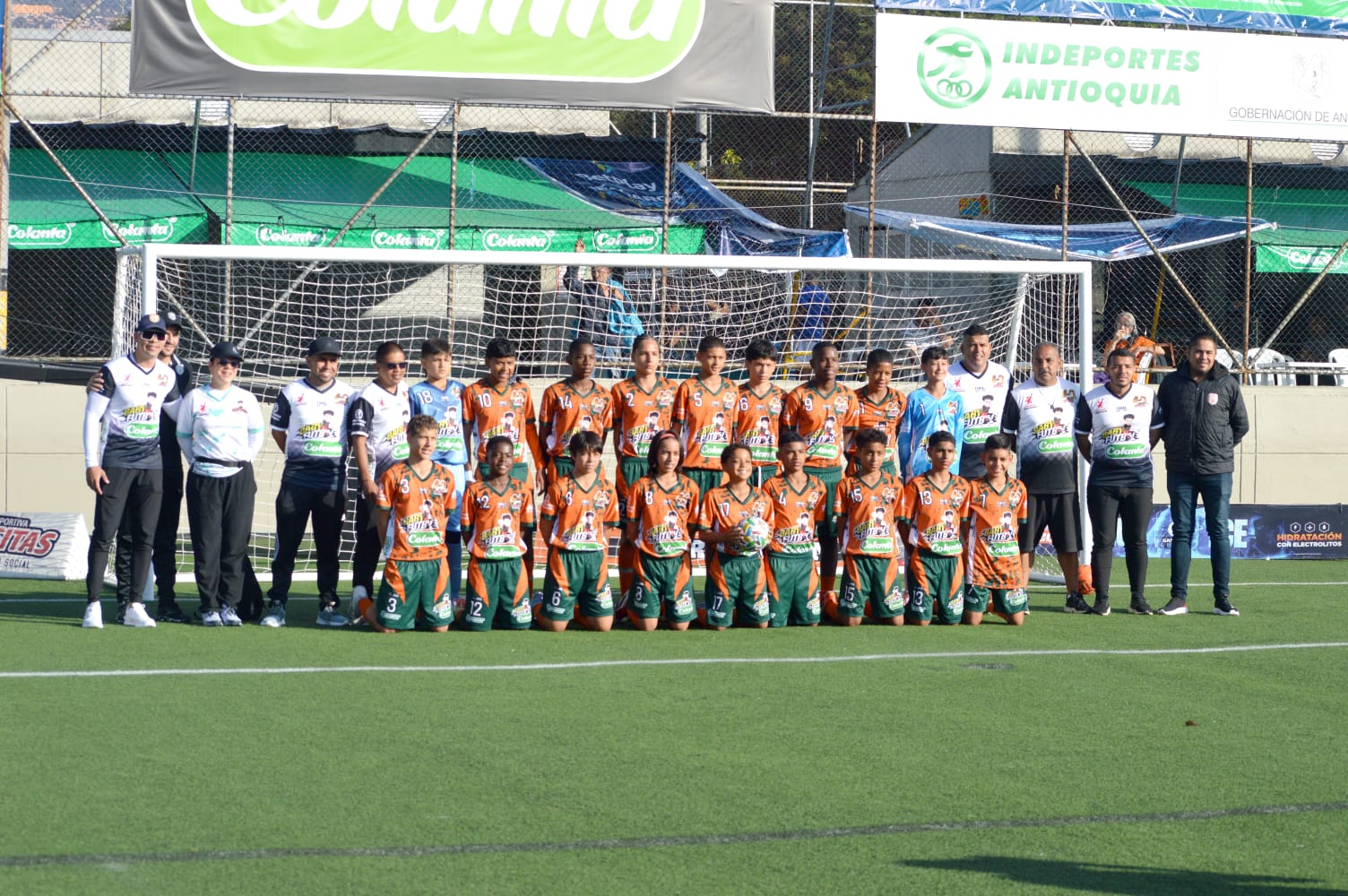 Hegemonía en el Babyfútbol este es el primer finalista en la rama masculina