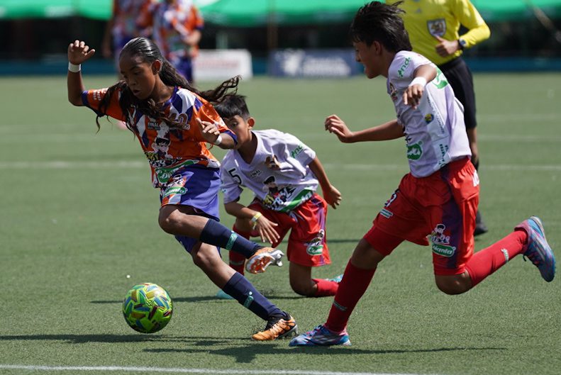 Programación del Babyfútbol y otras disciplinas domingo, 12 de enero