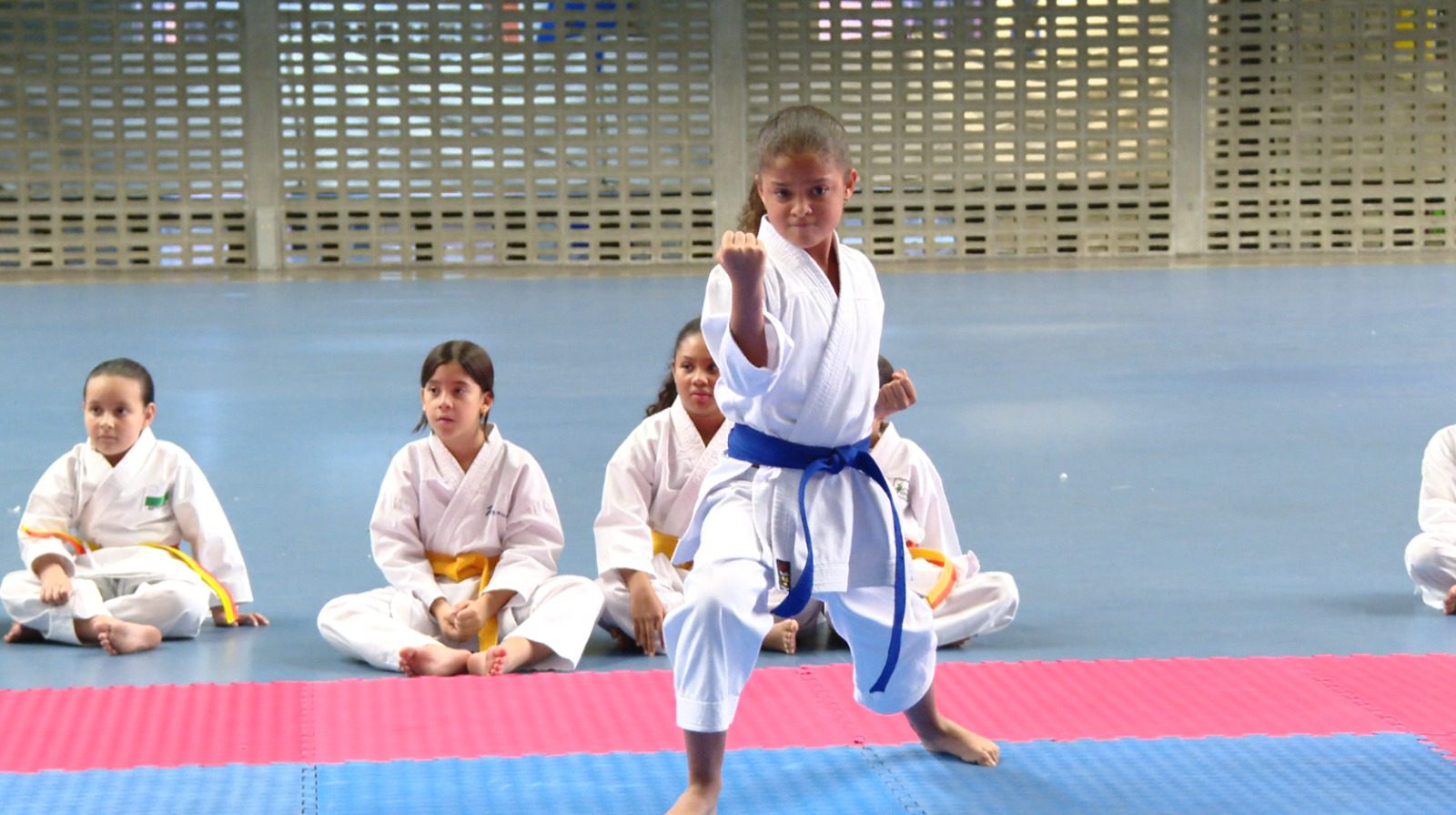 María Ángel Baos: un ejemplo de constancia y pasión en el Babykarate 2025