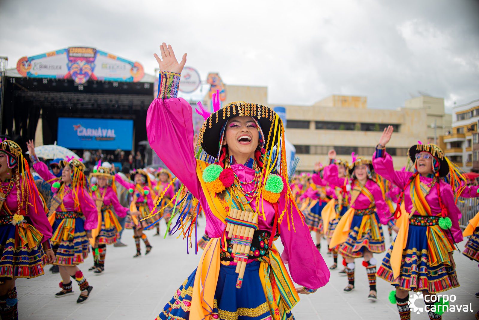 Telemedellín presente en Carnaval de Negros y Blancos