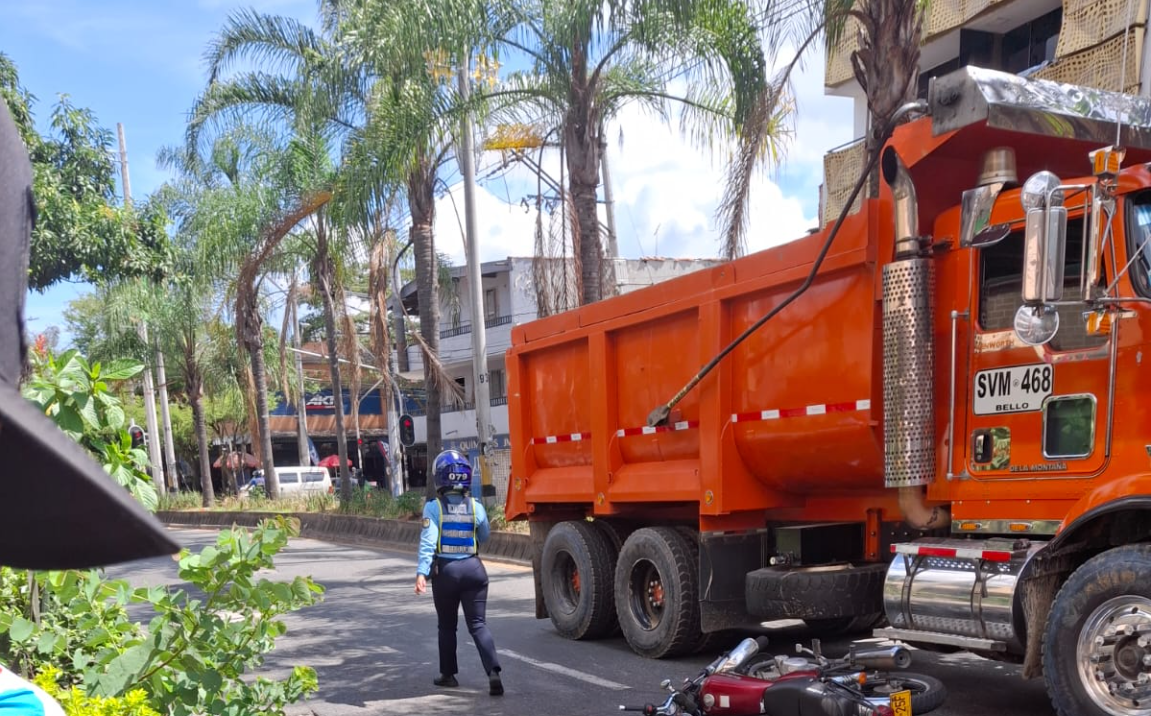 Accidentes de moto dejan dos muertos en Medellín y Bello