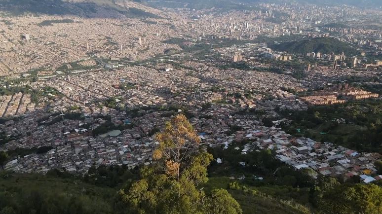 Por qué Medellín es la segunda ciudad más envejecida de Colombia